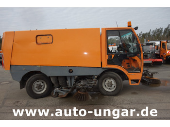 Autočistilica Aebi MFH 5000 Kehrmaschine Baujahr 2004 4-Rad Lenkung Wildkrautbesen: slika 4 Autočistilica Aebi MFH 5000 Kehrmaschine Baujahr 2004 4-Rad Lenkung Wildkrautbesen: slika 4