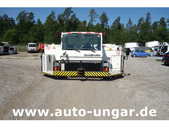 Aerodromski traktor GOLDHOFER AST-1 A500 Baujahr 1999 Push-Back towbarless Pushback Liebherr used GSE: slika 2
