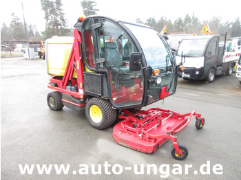 Komunalni traktor