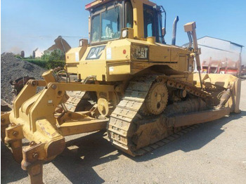 Buldožer CATERPILLAR D6T