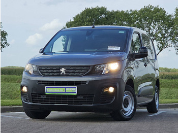 Dostavno vozilo sa zatvorenim sandukom PEUGEOT Partner
