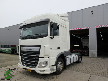 Kabina i enterijer DAF XF 106