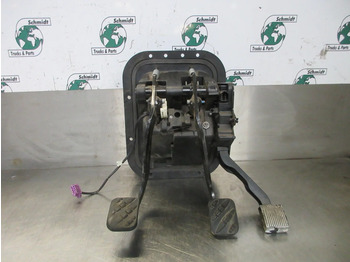 Kabina i enterijer za Kamion Volvo 21761966// 82545137 PEDAAL SYSTEEM VOLVO FL 210 EURO 6: slika 3 Kabina i enterijer za Kamion Volvo 21761966// 82545137 PEDAAL SYSTEEM VOLVO FL 210 EURO 6: slika 3