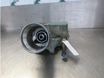 Motor i delovi za Kamion Volvo 21797964 OLIEKOELER VOLVO FL 210 EURO 6: slika 3