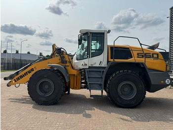 Utovarivač točkaš LIEBHERR L 550