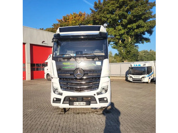 Tegljač Mercedes-Benz ACTROS 1863 / ENGINE RUNNING / RETARDER / PARK-COOL /HYDRAULICS / ONLY: 268593KM / GIGA-SPACE / MIRRORCAM / AUTOMATIC / EURO-6 /: slika 3 Tegljač Mercedes-Benz ACTROS 1863 / ENGINE RUNNING / RETARDER / PARK-COOL /HYDRAULICS / ONLY: 268593KM / GIGA-SPACE / MIRRORCAM / AUTOMATIC / EURO-6 /: slika 3
