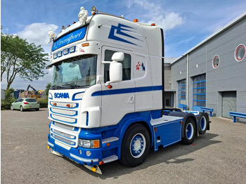 Tegljač SCANIA R 560