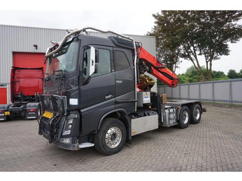 Volvo FH16-750 / ENGINE RUNNING / 6x4 / RETARDER / BIG AXLE / VEB+ / PALFINGER FD250 / EURO-6 / 2016 Volvo FH16-750 / ENGINE RUNNING / 6x4 / RETARDER / BIG AXLE / VEB+ / PALFINGER FD250 / EURO-6 / 2016: slika 2