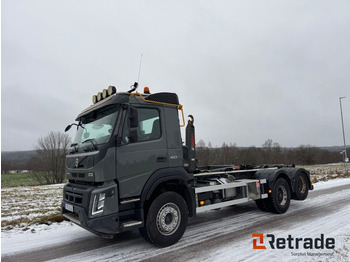 Kamion sa hidrauličnom kukom VOLVO FMX 410