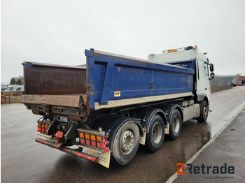 Istovarivač Tridem lastväxlare med flak Daf XF530 FAW Euro 6, låga mil -2022: slika 4 Istovarivač Tridem lastväxlare med flak Daf XF530 FAW Euro 6, låga mil -2022: slika 4