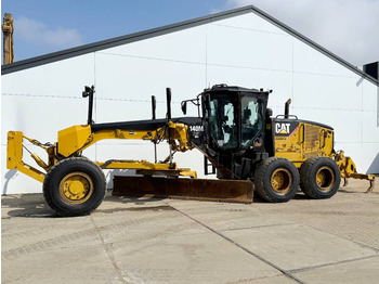 Grejder CATERPILLAR 140M