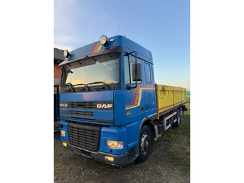 Kamion sa tovarnim sandukom DAF XF 95 380