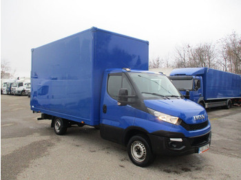 Dostavno vozilo sa zatvorenim sandukom IVECO Daily