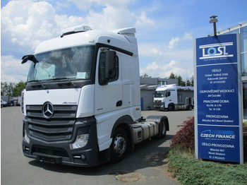 Tegljač MERCEDES-BENZ Actros 1845