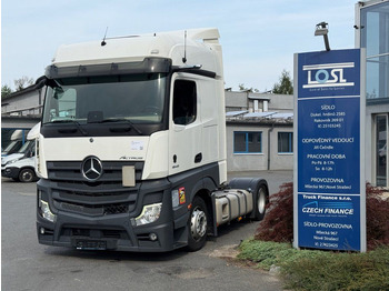 Tegljač MERCEDES-BENZ Actros 1845