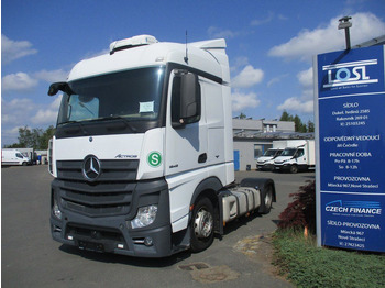 Tegljač MERCEDES-BENZ Actros 1845