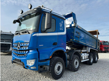 Istovarivač MERCEDES-BENZ Arocs 3251