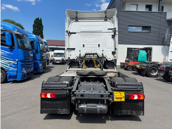 Mercedes-Benz Actros 1840 Kein 1842 1845 Retarder Blatt-Luft Mercedes-Benz Actros 1840 Kein 1842 1845 Retarder Blatt-Luft: slika 4 Mercedes-Benz Actros 1840 Kein 1842 1845 Retarder Blatt-Luft Mercedes-Benz Actros 1840 Kein 1842 1845 Retarder Blatt-Luft: slika 4