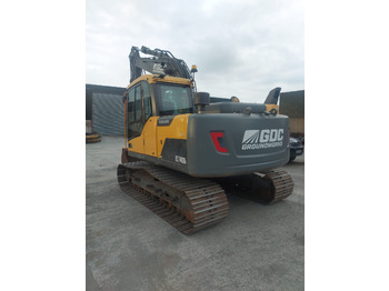 Bager guseničar Volvo EC 140 DL: slika 3