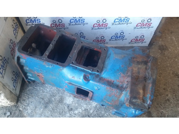 Menjač Ford 5610, 7610, 6610, 7710, 7810, 7910, 8210 Transmission Housing E2nn7006ea: slika 2
