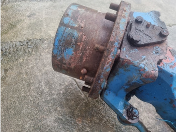 Prednja osovina Ford Tw25, Tw35, 8730, 8830 Front Axle Rh Hub Complete Zp4472355168, 83944714: slika 4