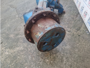 Prednja osovina Ford Tw25, Tw35, 8730, 8830 Front Axle Rh Hub Complete Zp4472355168, 83944714: slika 2