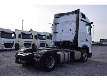Tegljač Mercedes-Benz Actros 5 1845 BigSpace: slika 4