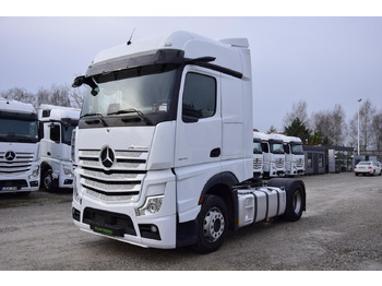 Tegljač MERCEDES-BENZ Actros 1845