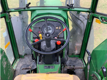 Traktor John Deere 2450A: slika 4