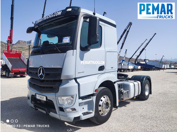 Tegljač MERCEDES-BENZ Actros 1845