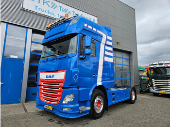 Tegljač DAF XF 460