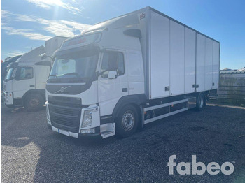 Kamion sa zatvorenim sandukom VOLVO FM