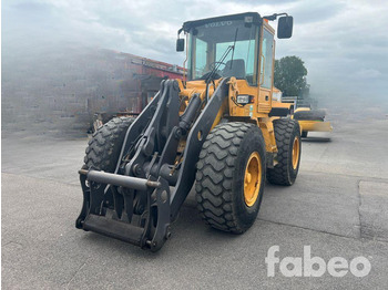 Utovarivač točkaš VOLVO L70C