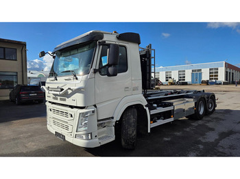 Kamion sa hidrauličnom kukom VOLVO FM 460