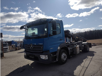 Kamion za utovaranje kontejnera MERCEDES-BENZ Atego 1224