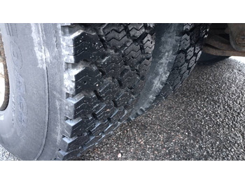 Kamion sa zatvorenim sandukom Scania P94 kokosivuaukeva kori+pl-nostin: slika 5