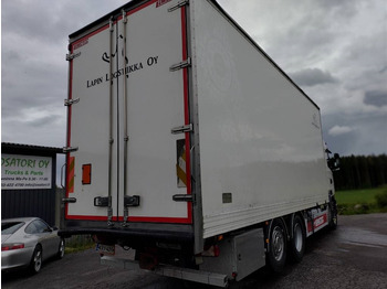 Kamion sa zatvorenim sandukom Scania R480 6x2 limetec kokosivuauk kori,liukukatto: slika 3