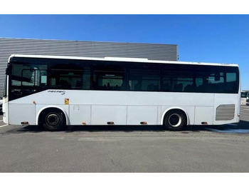 Prigradski autobus IRISBUS