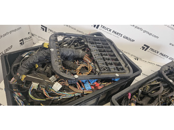 Kablovi/ Žičana oprema za Kamion Mersedes-Benz Actros MP4 bumper wiring harness 0078013254, XVK82002234, 9615408113, 9615408013, 0064703824, 4711503933, XVK87000186, 9614400358, 4711503420, 4711504320, 4711509733, 0005401633, XVK8800: slika 3
