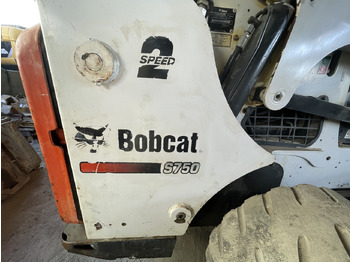 Mini utovarivač Bobcat S750: slika 5