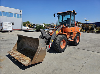Utovarivač točkaš VOLVO L30G
