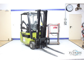 Električni viljuškar CLARK