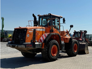 Utovarivač točkaš Doosan DL 300-3: slika 5
