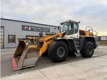 Utovarivač točkaš LIEBHERR L 566