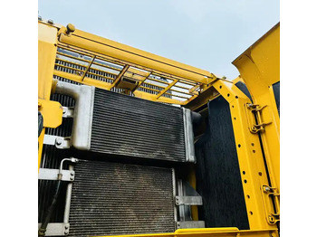 Bager guseničar Favorable Price Japan Original Good Working Condition Used Komatsu Pc300-7 Tracked Excavator In Shanghai: slika 2
