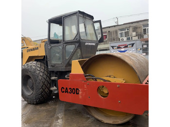 Good Quality Road Roller Surprise Price Second Hand Vibratory Compactor Original Sweden Used Road Roller Dynapac Ca30d Good Quality Road Roller Surprise Price Second Hand Vibratory Compactor Original Sweden Used Road Roller Dynapac Ca30d: slika 1