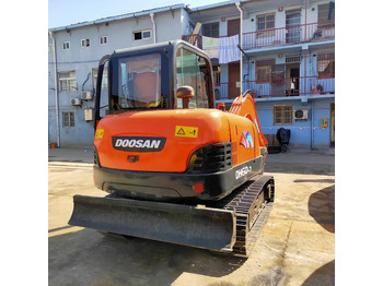 Bager guseničar Used Doosan dh60-7 Excavator 100% Korea Used Mini Hydraulic Excavator Low Working Hours Low Price for sale: slika 3 Bager guseničar Used Doosan dh60-7 Excavator 100% Korea Used Mini Hydraulic Excavator Low Working Hours Low Price for sale: slika 3