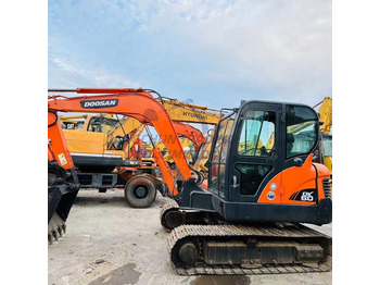 Bager guseničar DOOSAN DH60-7