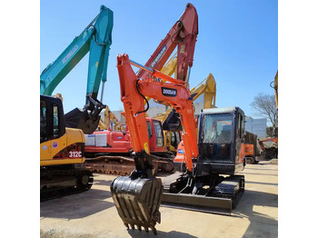 Bager guseničar DOOSAN DX225