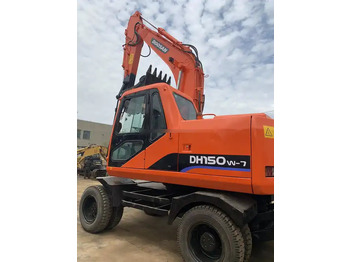 Bager guseničar Wheel digging excavator Used DOOSAN150W DH150W DH150W-7 / second-hand KOREA engine DOOSAN DH 150 150W-7 DOOSAN150: slika 4 Bager guseničar Wheel digging excavator Used DOOSAN150W DH150W DH150W-7 / second-hand KOREA engine DOOSAN DH 150 150W-7 DOOSAN150: slika 4